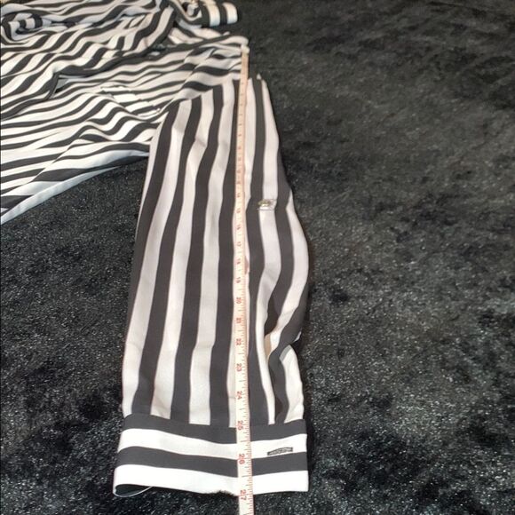 Women’s Alfani Vertical Striped Black and White Blouse Size 4 - Picture 10 of 13